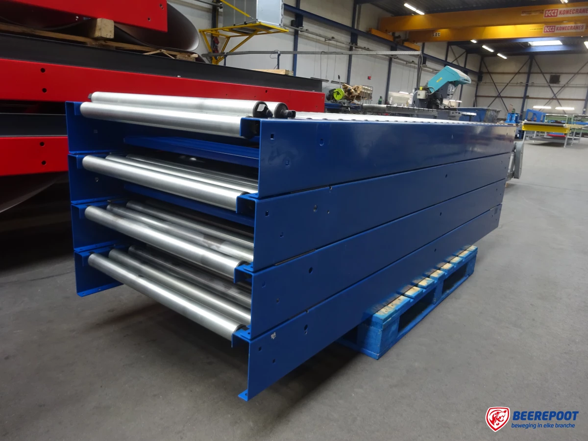 Rollenbaan met hoog frame